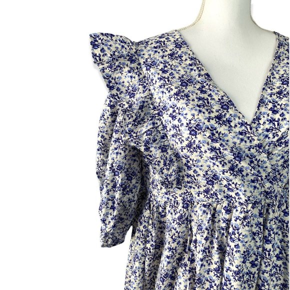 H&M Women’s Blue and White Floral Anglaise Puffed Sleeves Oversized Mini Dress M - Picture 7 of 11